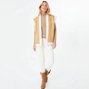 Tuckernuck Hyacinth House Tan Shearling Crosby Vest L